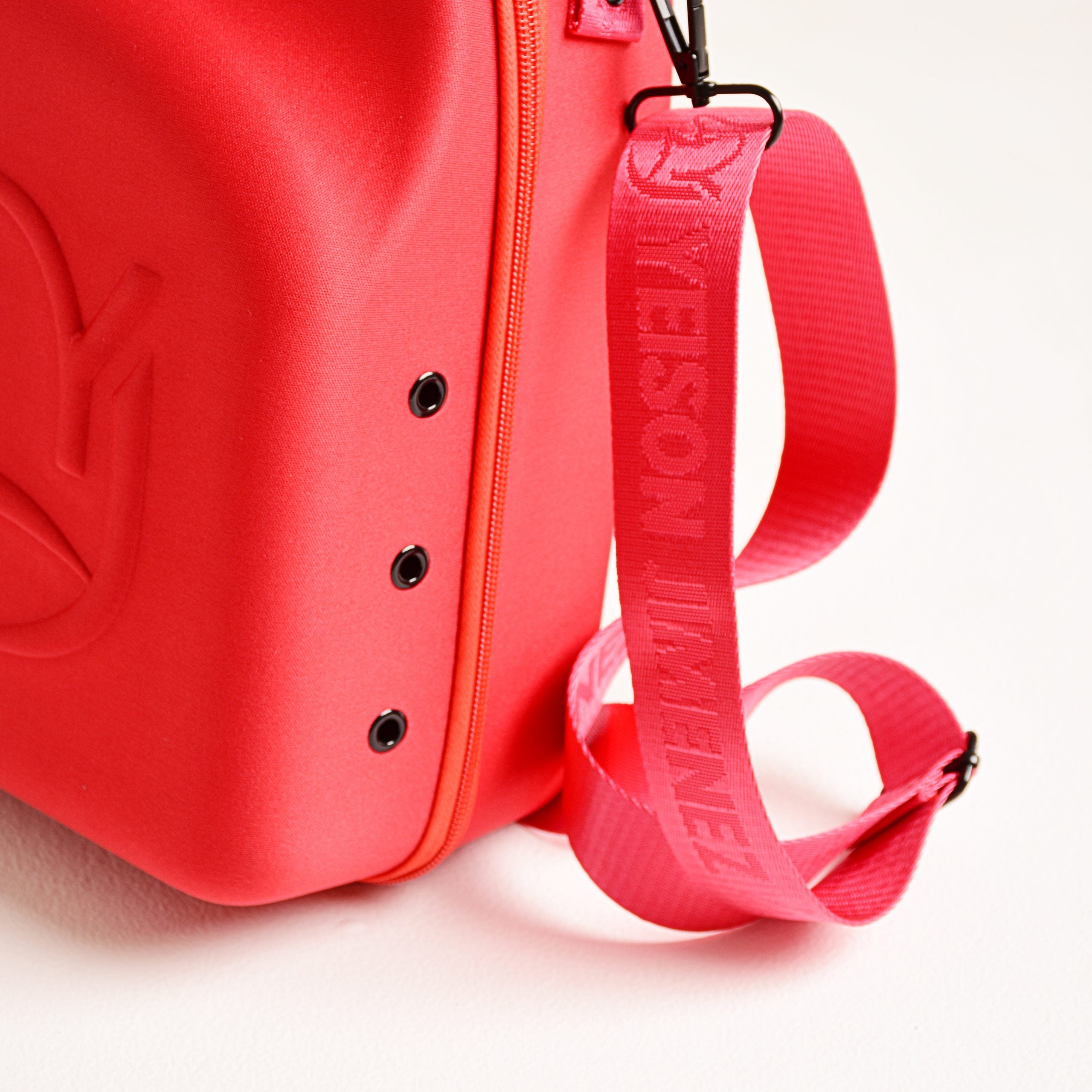 PortaGorras Viajero Edición Rígida